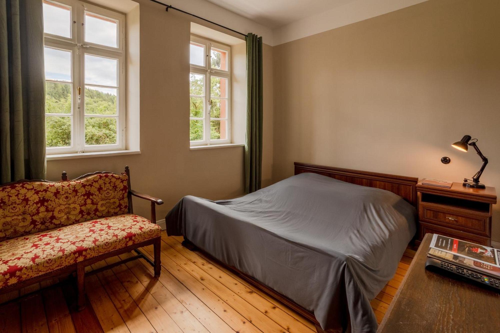 Museumsbahnhof Ahuette Hotel Uxheim ภายนอก รูปภาพ